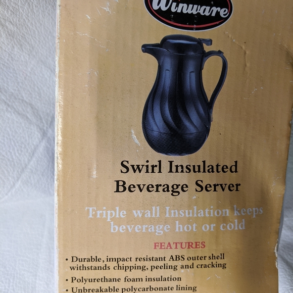 Winware Swirl Insulated Server 20 Oz - Picture 3 of 6